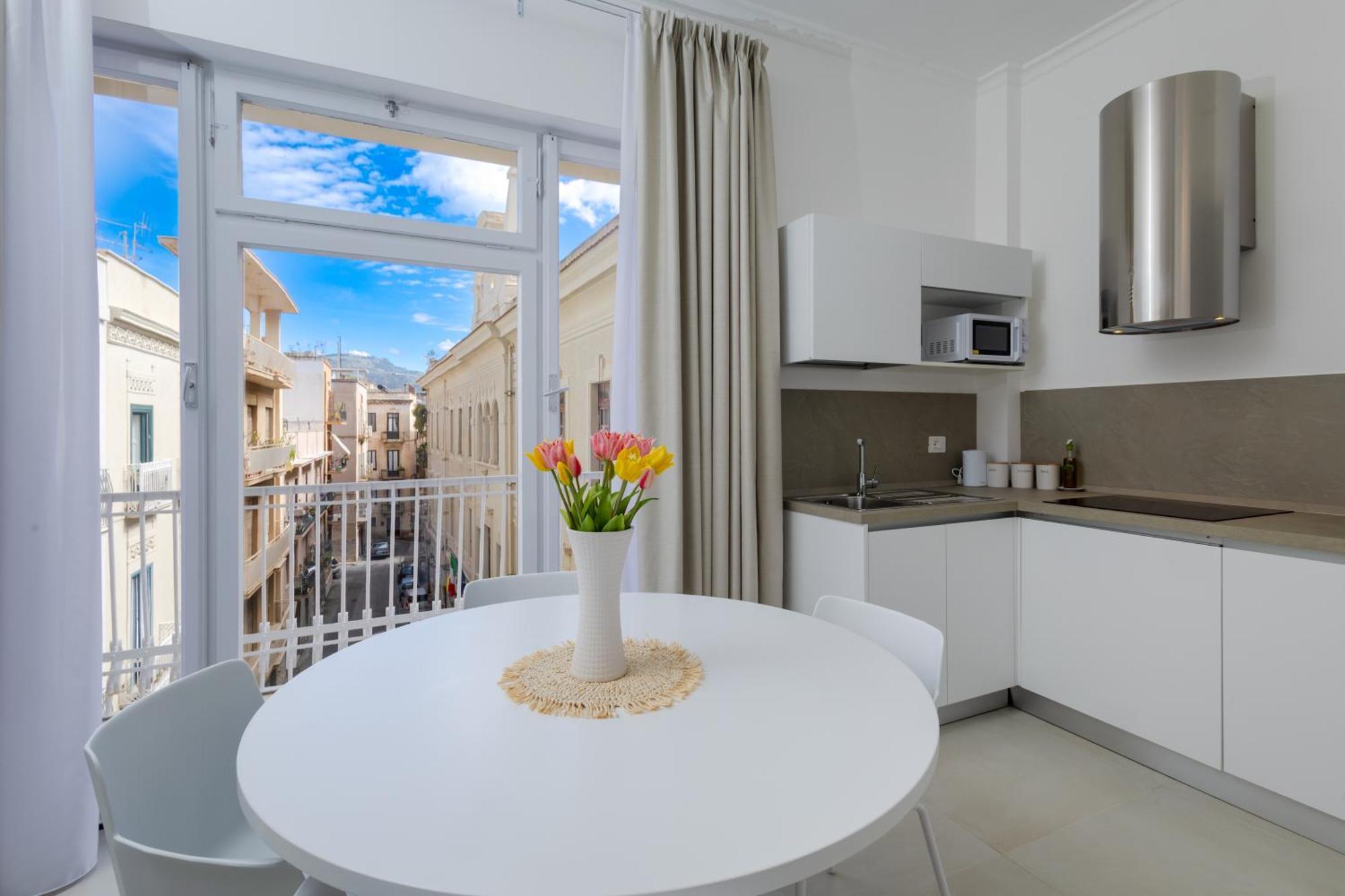 Adamas Apartment , Rooms And Suite Trapani Exterior foto